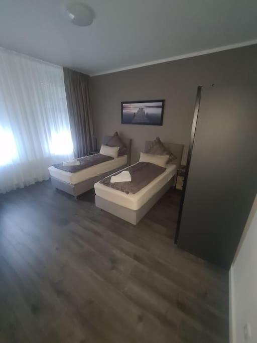 Apartament Suite 3 Bernburg Bagian luar foto
